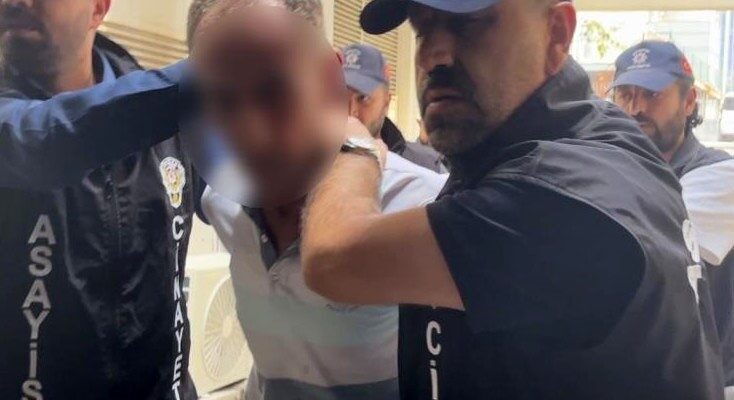 Gaziantep Milletvekili Melih Meriç’i bıçaklayarak kaçan ve daha sonra teslim