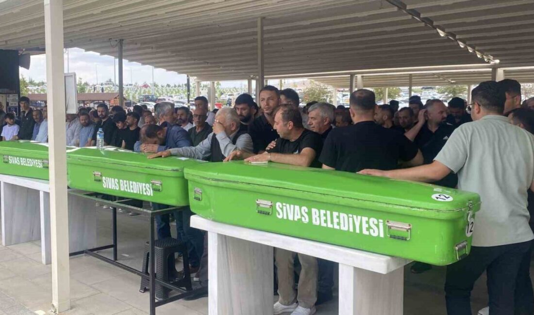 Sivas’ta dün meydana gelen trafik kazasında 4 kişinin hayatını kaybetmesinin