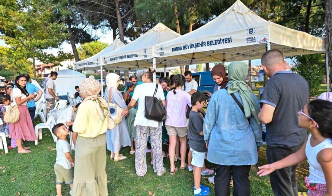 Bursa Büyükşehir Belediyesi, bilimi toplumun her kesimine yayarak gençler arasında