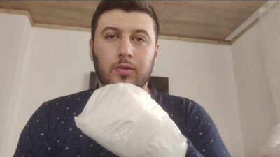 Antalya’da, Kepez ilçesinde meydana gelen olayda, bir motokurye dönercide yaşanan