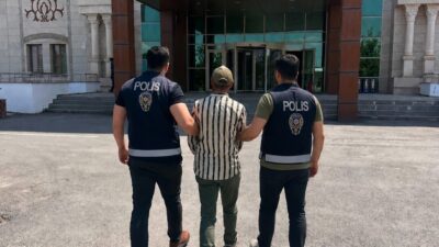 Muş’ta polis ekipleri, aranan kişilerin yakalanması amacıyla yürüttükleri operasyonlar kapsamında
