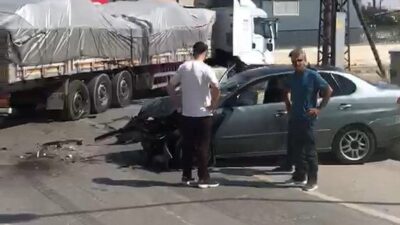 Muş’ta meydana gelen trafik kazasında, bir tır ile otomobilin çarpışması