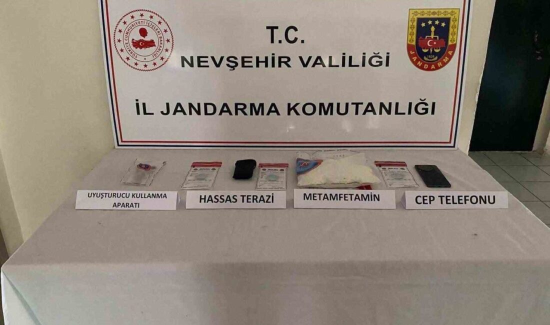 Nevşehir’in Avanos ilçesinde jandarma ekipleri tarafından gerçekleştirilen operasyonda narkotik köpeği