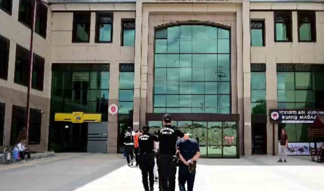 Nevşehir’de uyuşturucu ticaretine operasyon düzenlendi. İl Emniyet Müdürlüğü Narkotik Suçlarla