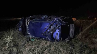 Niğde-Adana karayolunda meydana gelen trafik kazasında, iki otomobilin kafa kafaya