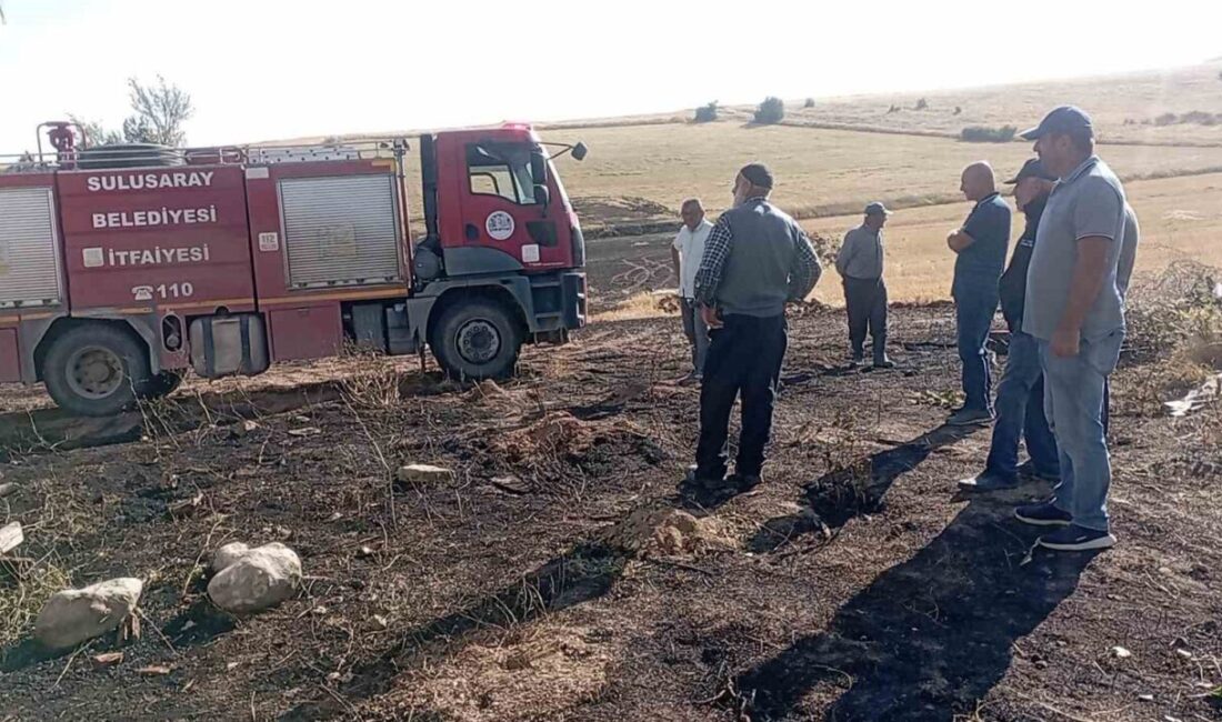 Sulusaray ilçesindeki bir evin ocaklık kısmından sıçrayan kıvılcımların neden olduğu