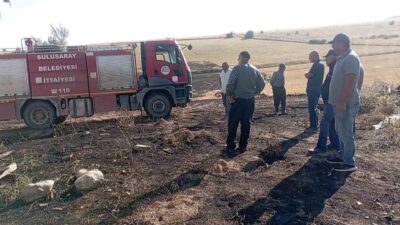 Sulusaray ilçesindeki bir evin ocaklık kısmından sıçrayan kıvılcımların neden olduğu