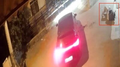 İzmir’in Karabağlar ilçesinde genç bir adamın öldürüldüğü olayın güvenlik kamerası