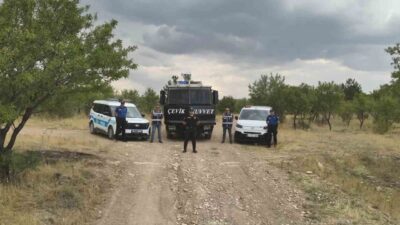 Kırşehir İl Emniyet Müdürlüğü ekipleri, yaz aylarında yükselen orman yangını
