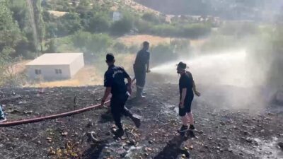 Adıyaman’ın Sincik ilçesinde, Pınarbaşı Köyü yakınlarında örtü yangını çıktı ve