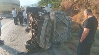 Osmaniye’nin Bahçe ilçesinde meydana gelen trafik kazasında, bir hafif ticari