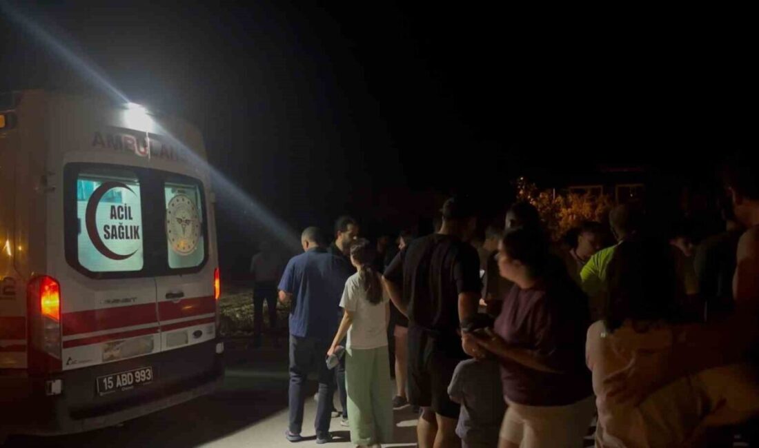 Burdur’da meydana gelen trafik kazasında, bir otomobil ile bisikletin çarpışması