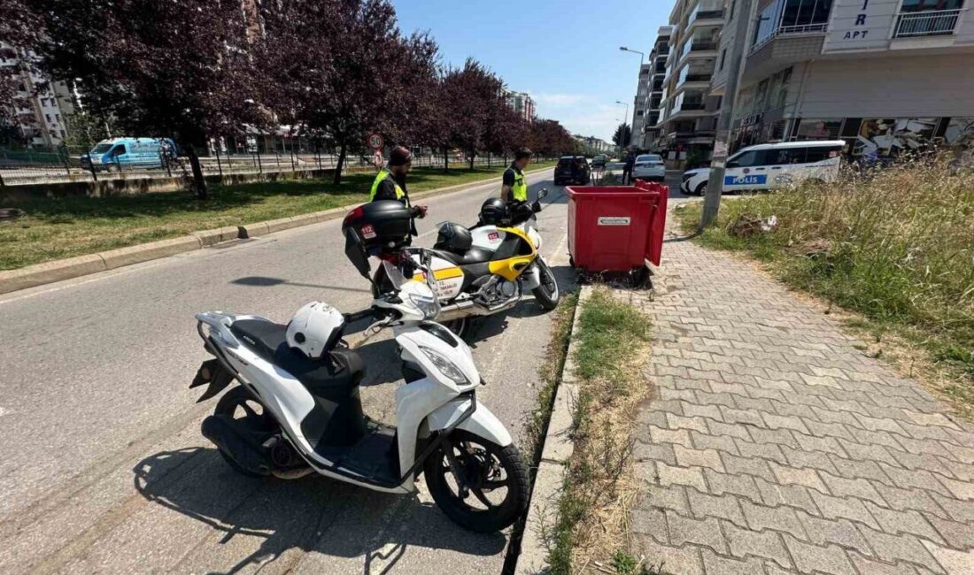 Samsun’un Atakum ilçesinde bir otomobil ile motosikletin çarpıştığı trafik kazasında