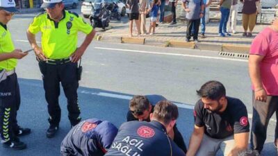 Zonguldak’ın Karadeniz Ereğli ilçesinde meydana gelen trafik kazasında, bir otomobilin