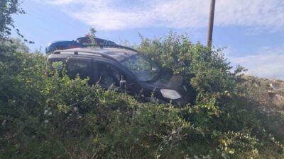 Zonguldak’ın Çaycuma ilçesine bağlı Karapınar beldesinde, sürücü aracın kontrolünü kaybederek