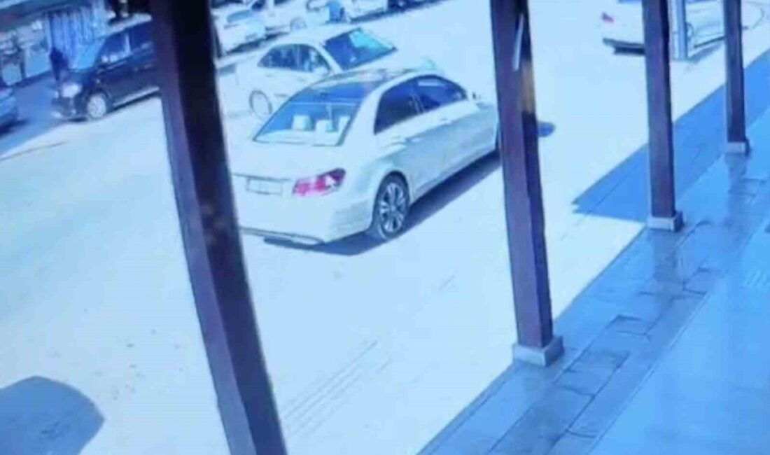 Alaca ilçesinde park halindeki iki araca çarpan alkollü sürücüye 50