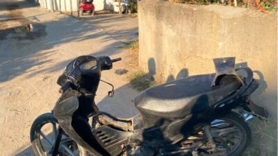 Uzunköprü ilçesinde, Motosikletli Yunus Timleri tarafından yapılan denetimde, plakasız motosiklet