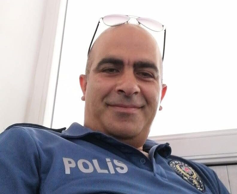 Zile ilçesinde görev yapan 48 yaşındaki bir polis memuru, kene
