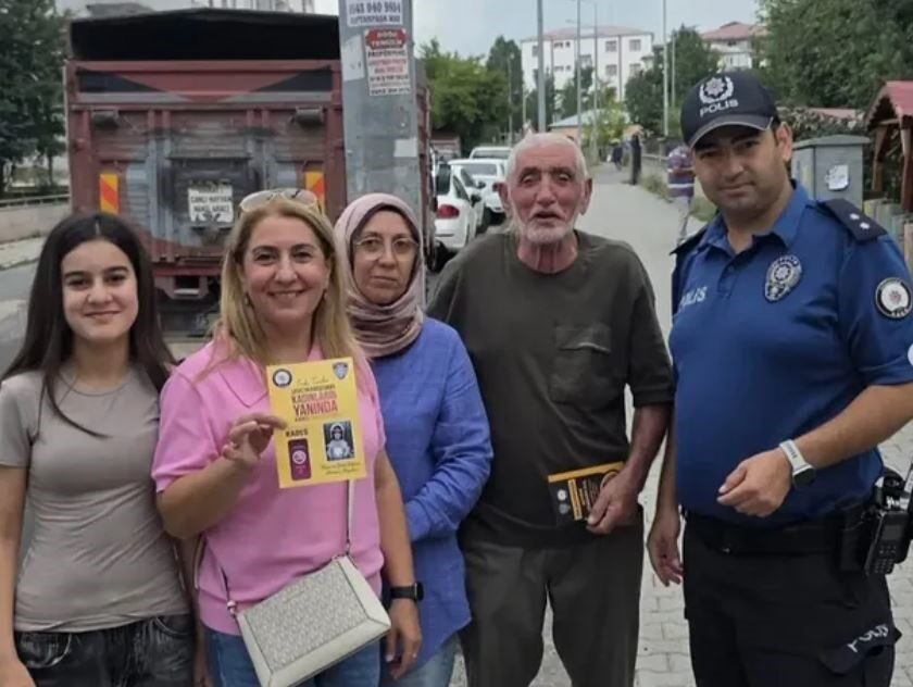 Ardahan Emniyet Müdürlüğü ekipleri, il ve ilçelerde vatandaşlara yönelik bilgilendirme