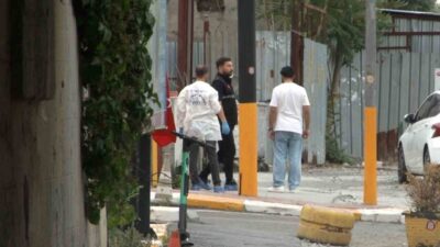 Fatih’te bir polis memuruna bıçakla saldırıp kaçmaya çalışan şüpheli, polis