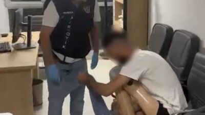 Bursa’da narkotik ekipleri tarafından durdurulan bir araçta yakalanan Suriyeli şüphelinin,