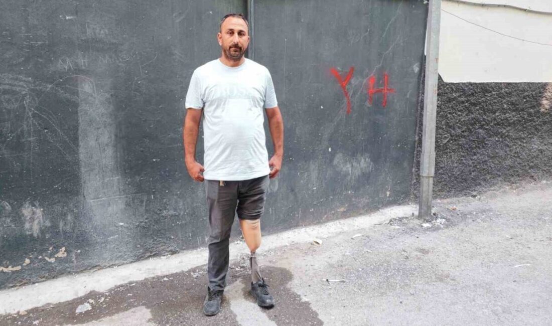 Adana’da bir kuşçu kahvesinde tanıştığı şahısa 700 lira borcu olduğunu
