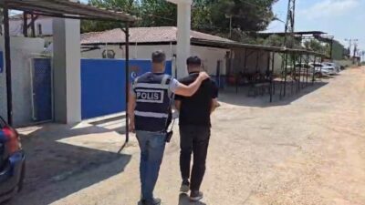 Reyhanlı ilçesinde konut dokunulmazlığını ihlal suçundan aranan bir kişi, 4