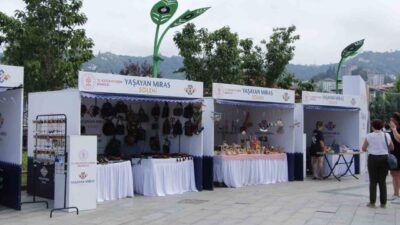 Rize Çay Çarşısı’nda düzenlenen “Rize Yaşayan Miras Şöleni”, Kültür ve