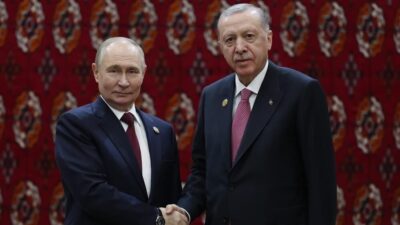 Rusya Devlet Başkanı Vladimir Putin’in Dış Politika Danışmanı Yuri Uşakov,