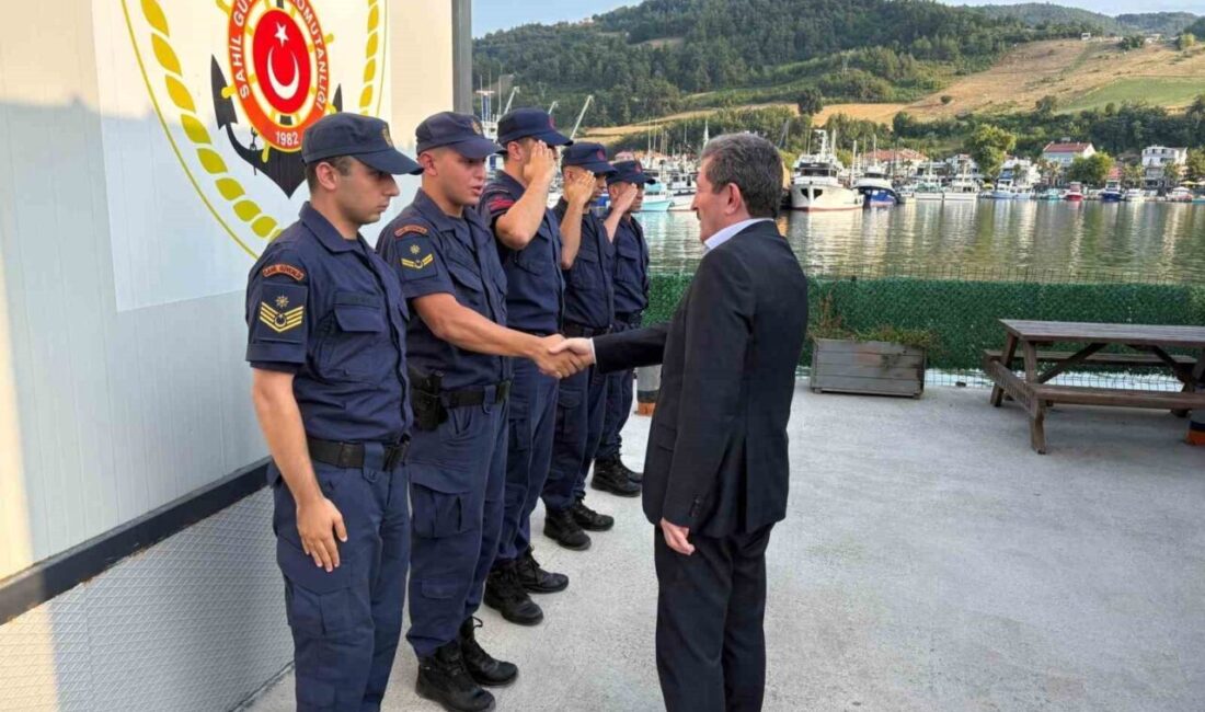 Samsun Valisi Orhan Tavlı, Yakakent’te bulunan Sahil Güvenlik Kolluk Destek