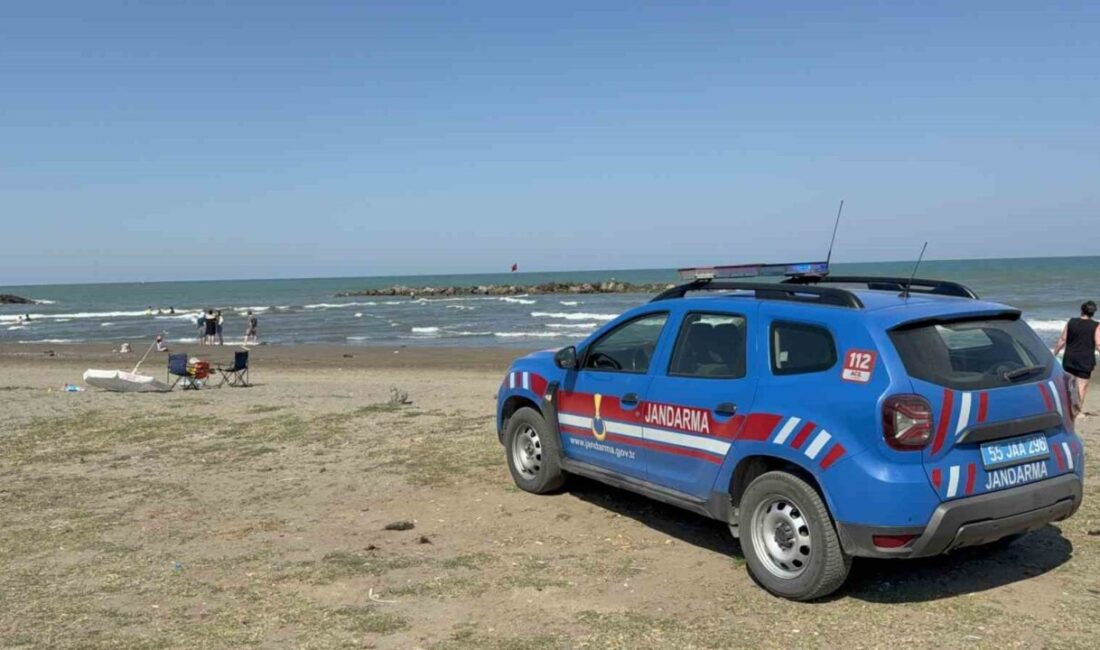 Samsun’un 19 Mayıs ilçesi Dereköy mevkisinde denize giren 4 kişi,