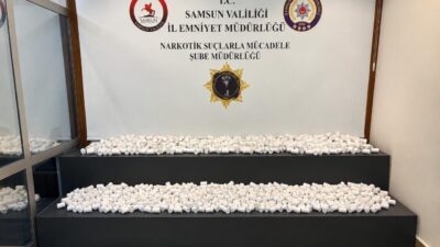 Samsun’da gerçekleştirilen iki ayrı uyuşturucu operasyonunda toplam 77 bin 160