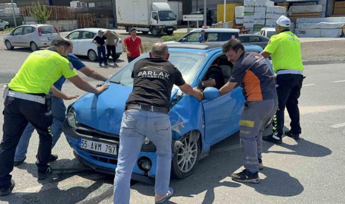 Samsun’un İlkadım ilçesinde meydana gelen trafik kazasında iki aracın kavşakta