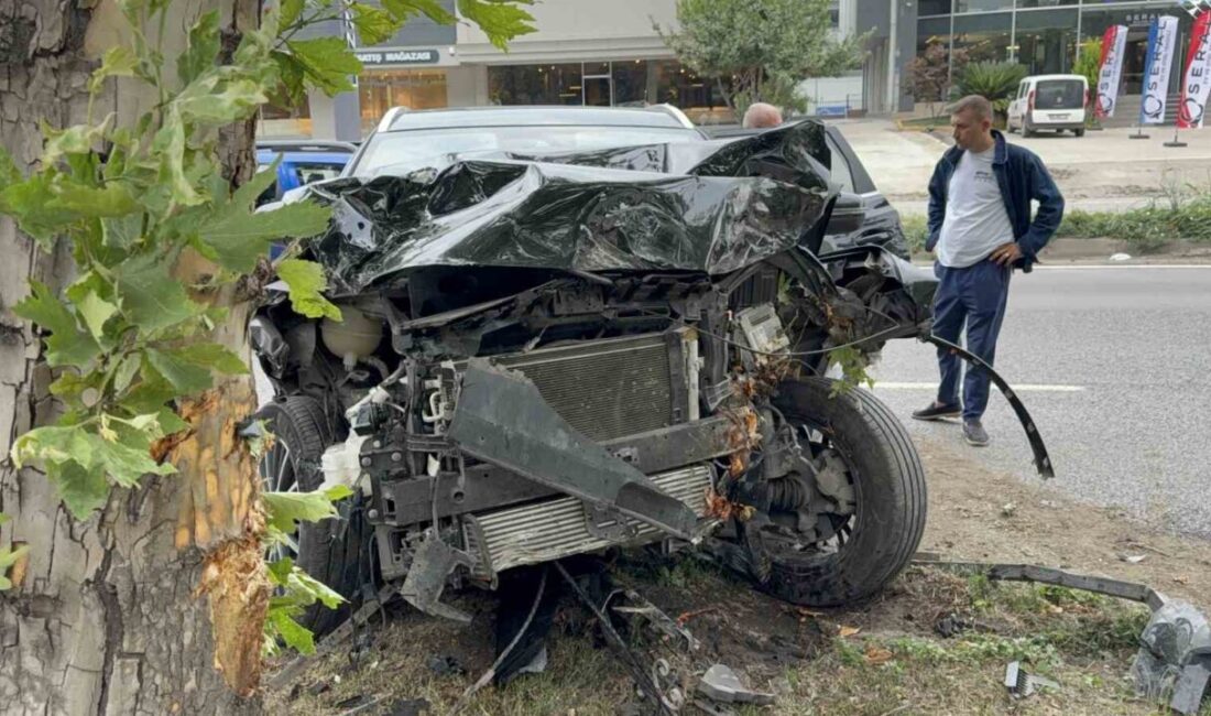 Samsun’un Tekkeköy ilçesinde meydana gelen trafik kazasında 2 kişi yaralandı.
