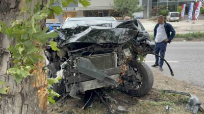 Samsun’un Tekkeköy ilçesinde meydana gelen trafik kazasında 2 kişi yaralandı.