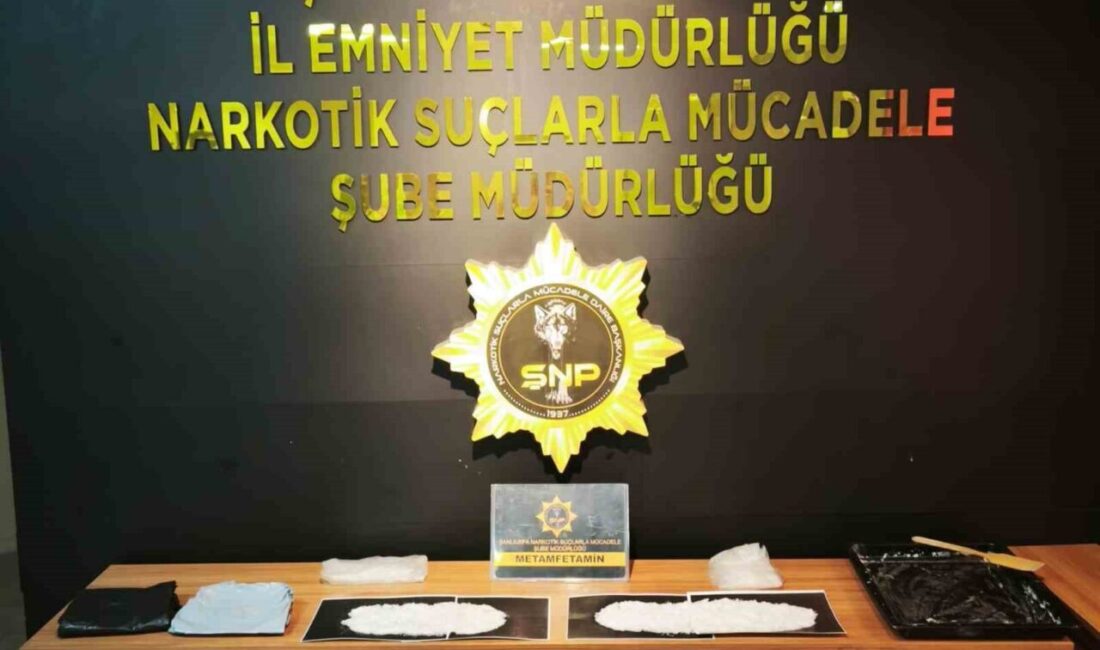 Şanlıurfa’da polis ekiplerinin gerçekleştirdiği operasyonda 3 kilo 103 gram uyuşturucu