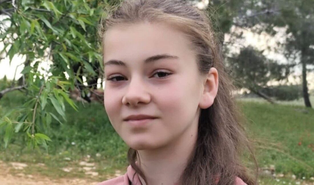 Bozova ilçesindeki bir evin balkonunda denge kaybı sonucu düşen ve