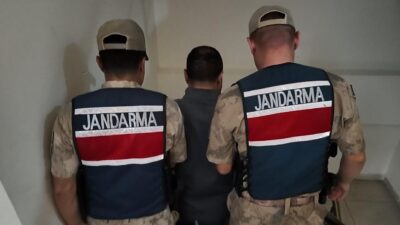 Şanlıurfa’da jandarma ekipleri tarafından yürütülen bir operasyonda, göçmen kaçakçılığı faaliyetleri