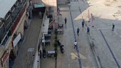 Şanlıurfa’da, Yusufpaşa Mahallesi’nde gerçekleşen olayda kimliği belirlenemeyen bir şüpheli, mutfak