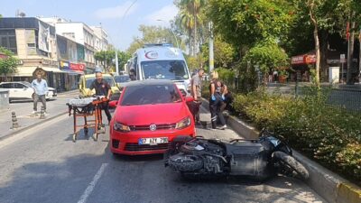 Manavgat ilçesinde gerçekleşen bir kaza sonucunda, kontrolsüz şekilde şerit değiştiren