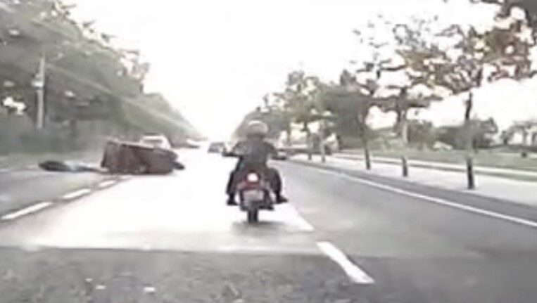 Tekirdağ’da meydana gelen trafik kazasında, bir triportörün şerit değiştirirken bir