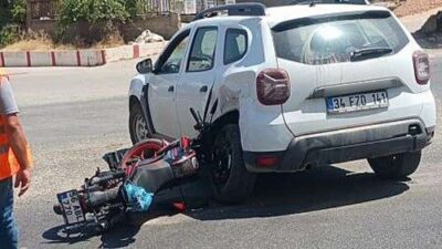 Siirt’te meydana gelen bir trafik kazasında, otomobil ile motosiklet çarpıştı