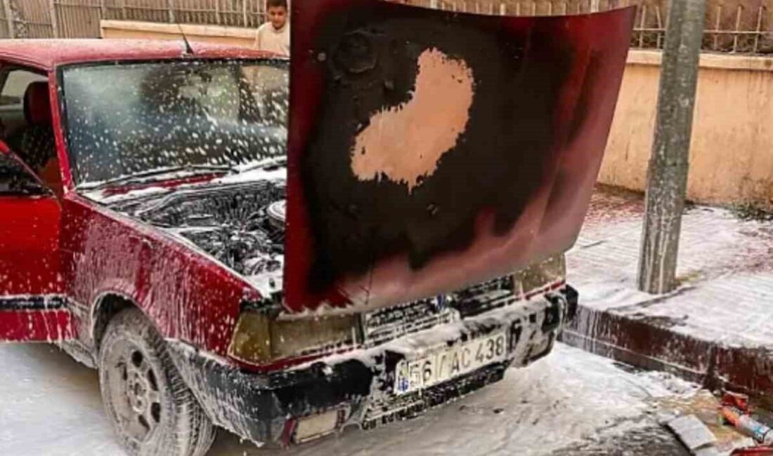 Siirt’te Yeni Mahalle’de park halinde olan bir otomobil, henüz belirlenemeyen
