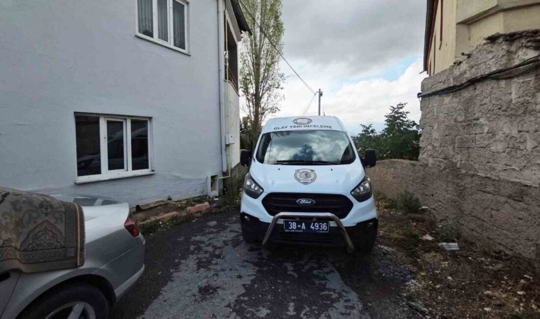 Kayseri’nin Kocasinan ilçesinde yaşanan bir kavgada bir kişi silahla vurularak