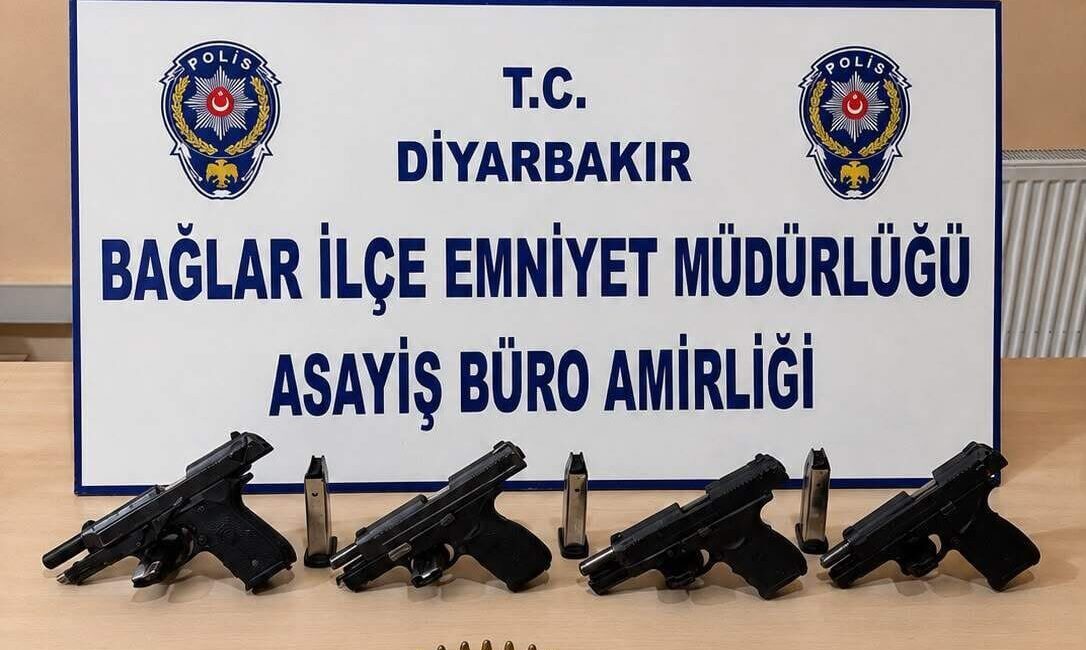 Bağlar ilçesinde meydana gelen “silahlı kavga” ihbarına yanıt veren polis