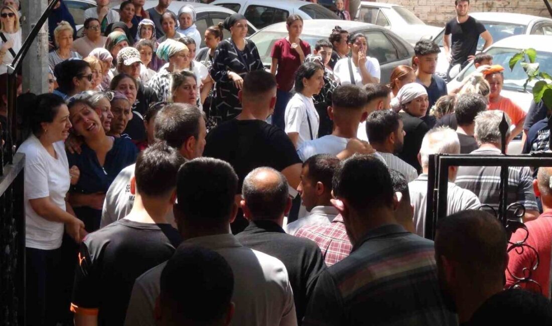Manisa’nın Şehzadeler ilçesinde motosikletleriyle seyir halindeyken silahlı saldırıya uğrayarak hayatını