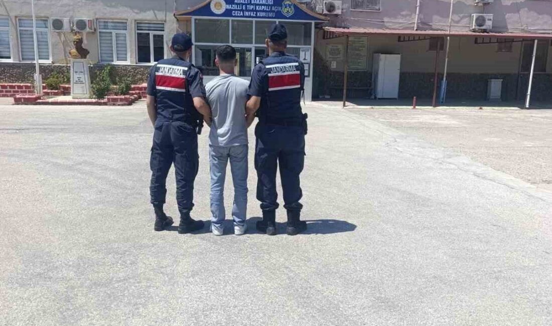 Nazilli, Aydın ilçesinde silahlı yağma suçundan aranan bir şahıs, polisin