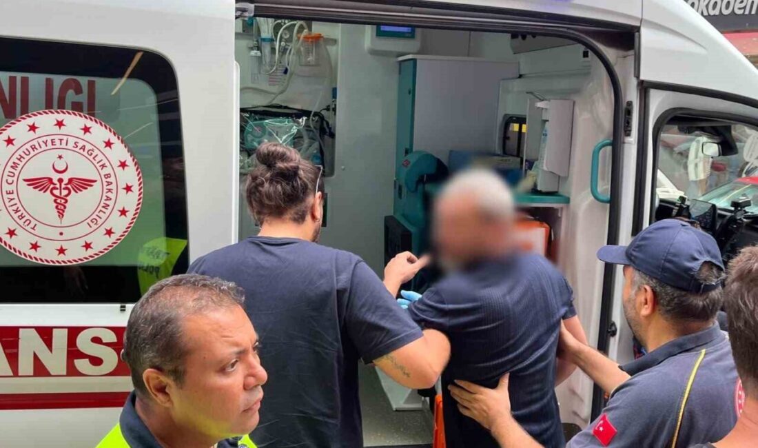 Sinop’ta meydana gelen trafik kazasında bir motosiklet ile hafif ticari