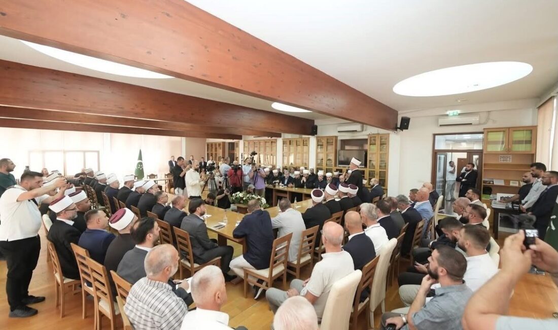Sırbistan’da yaklaşık 20 yıl boyunca ayrı düşen iki farklı İslam