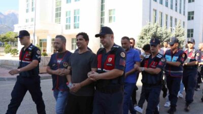 Denizli’de, hedef aldıkları kişileri kaçırıp işkence yaparak haraç almaya çalıştıkları